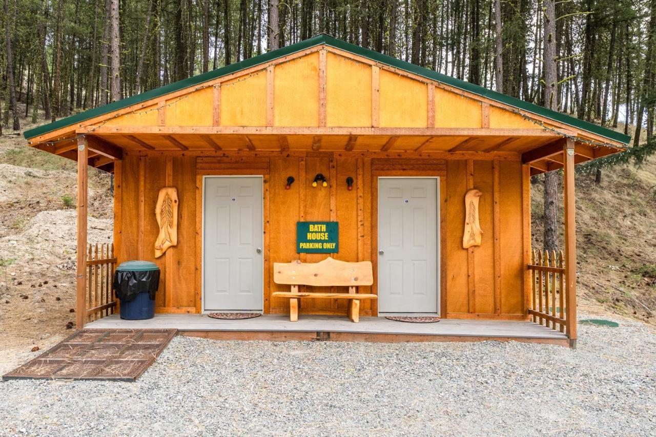 Echo Valley Resort + Cabins Manson Exteriör bild
