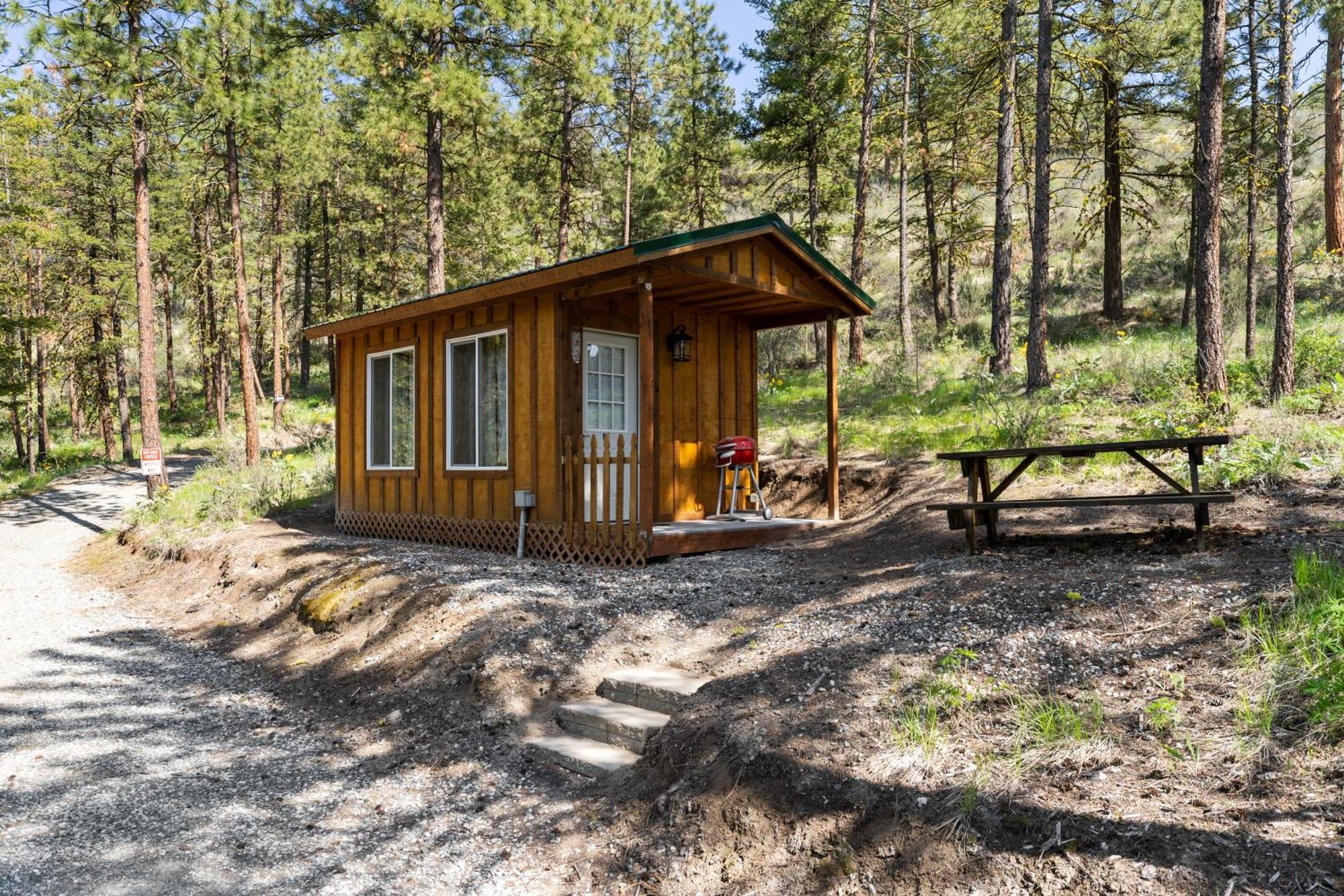 Echo Valley Resort + Cabins Manson Exteriör bild