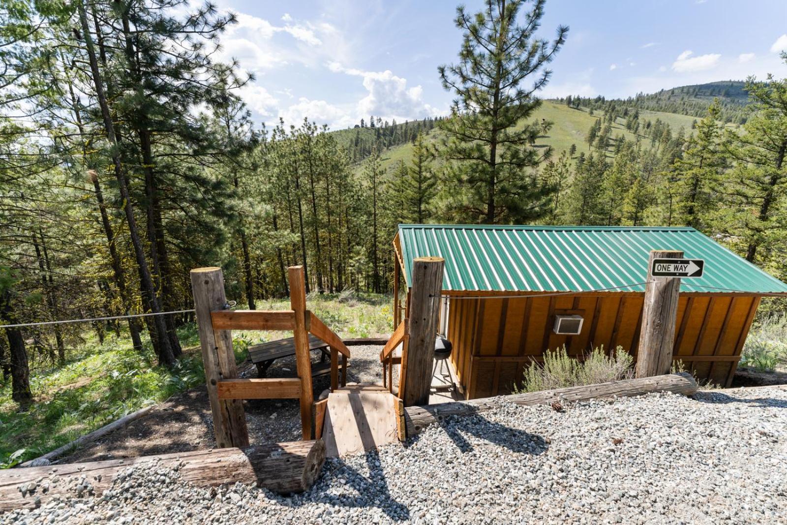 Echo Valley Resort + Cabins Manson Exteriör bild