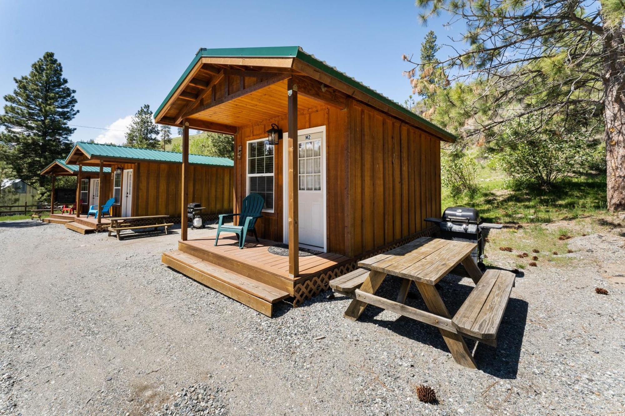 Echo Valley Resort + Cabins Manson Exteriör bild