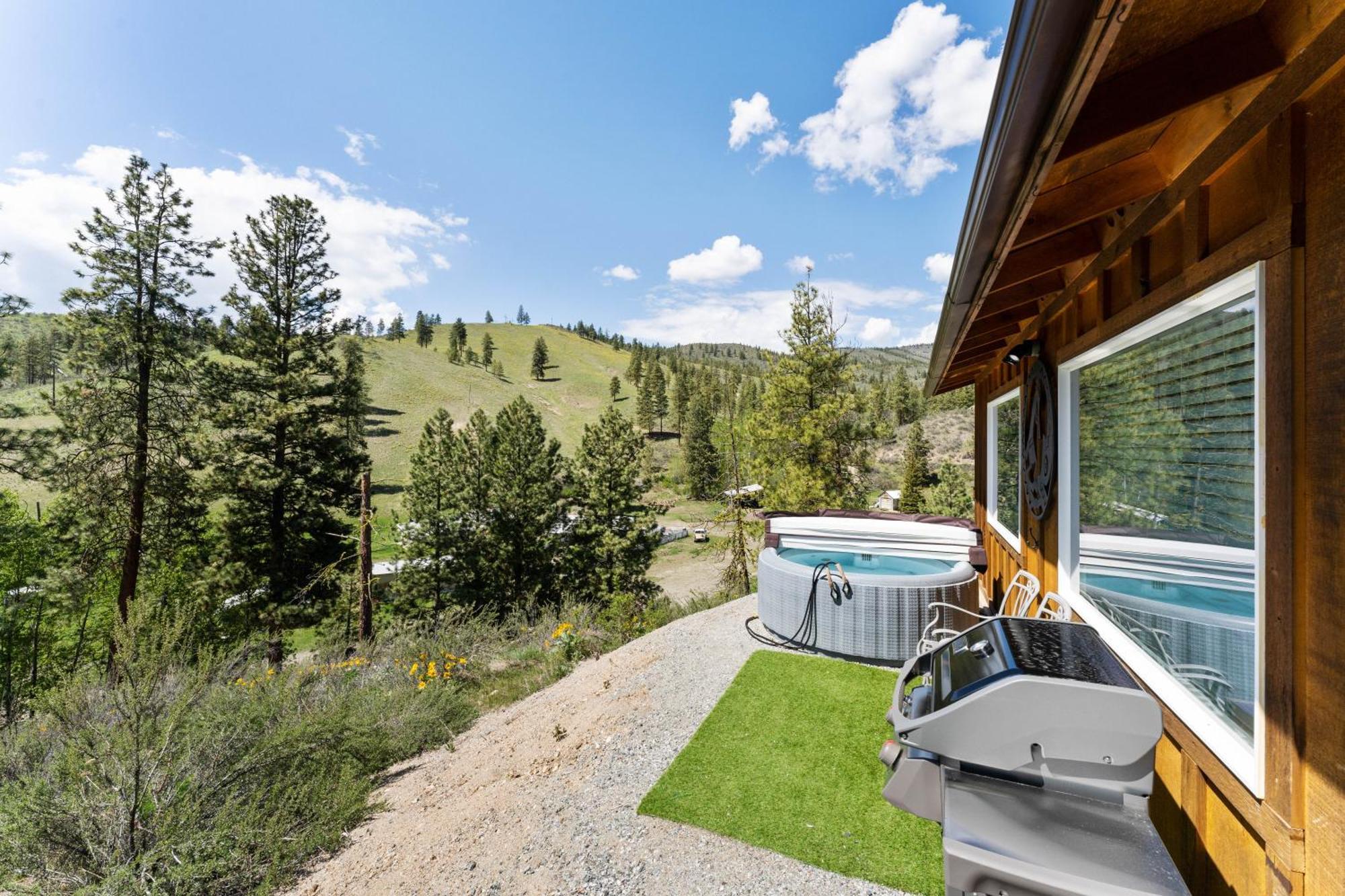 Echo Valley Resort + Cabins Manson Exteriör bild