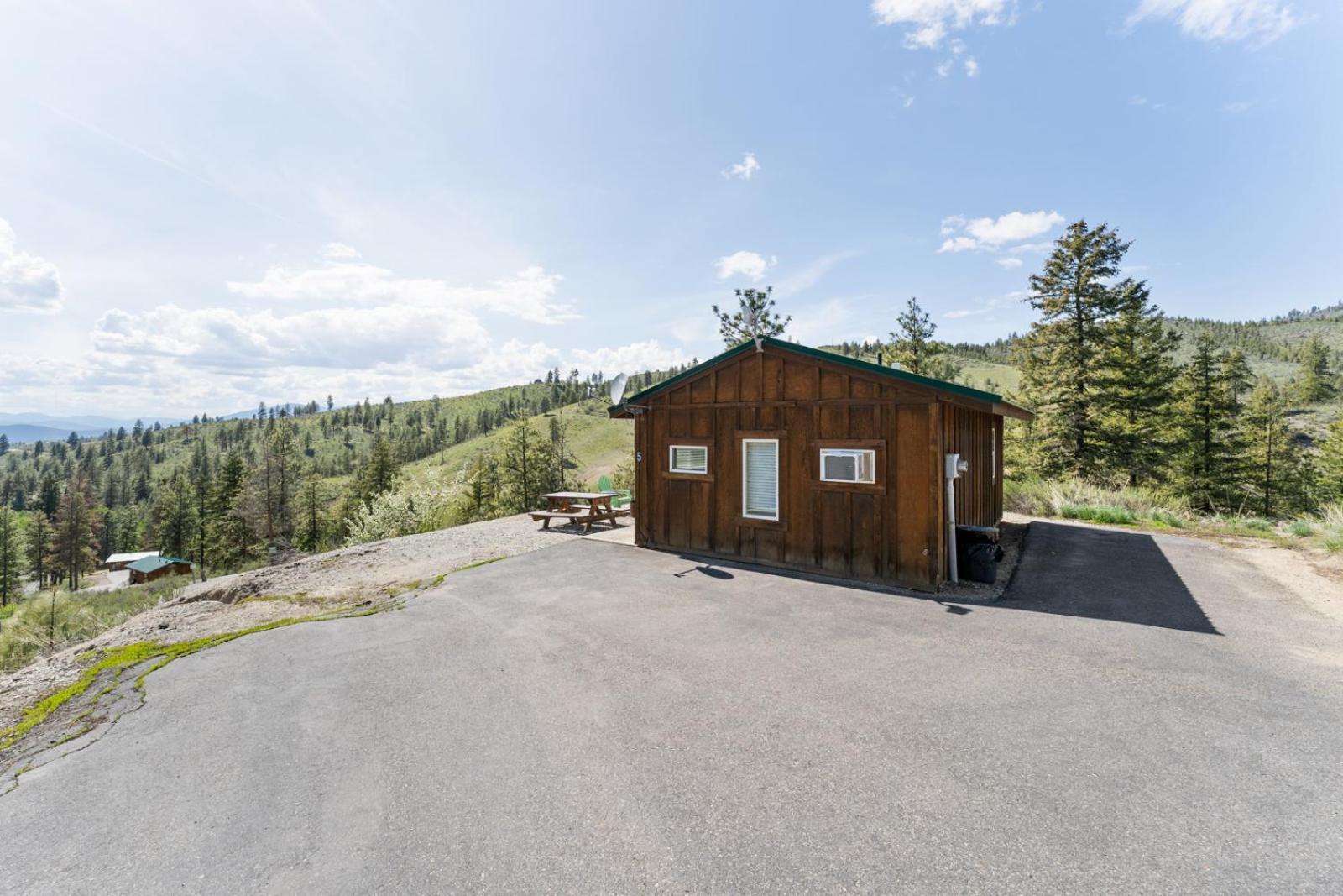 Echo Valley Resort + Cabins Manson Exteriör bild