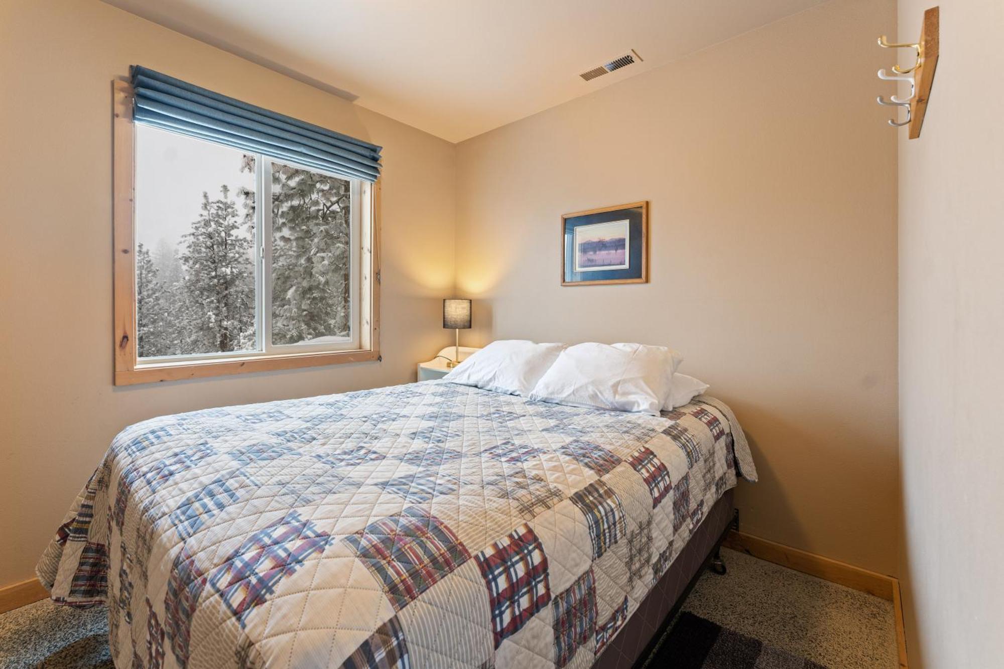 Echo Valley Resort + Cabins Manson Exteriör bild